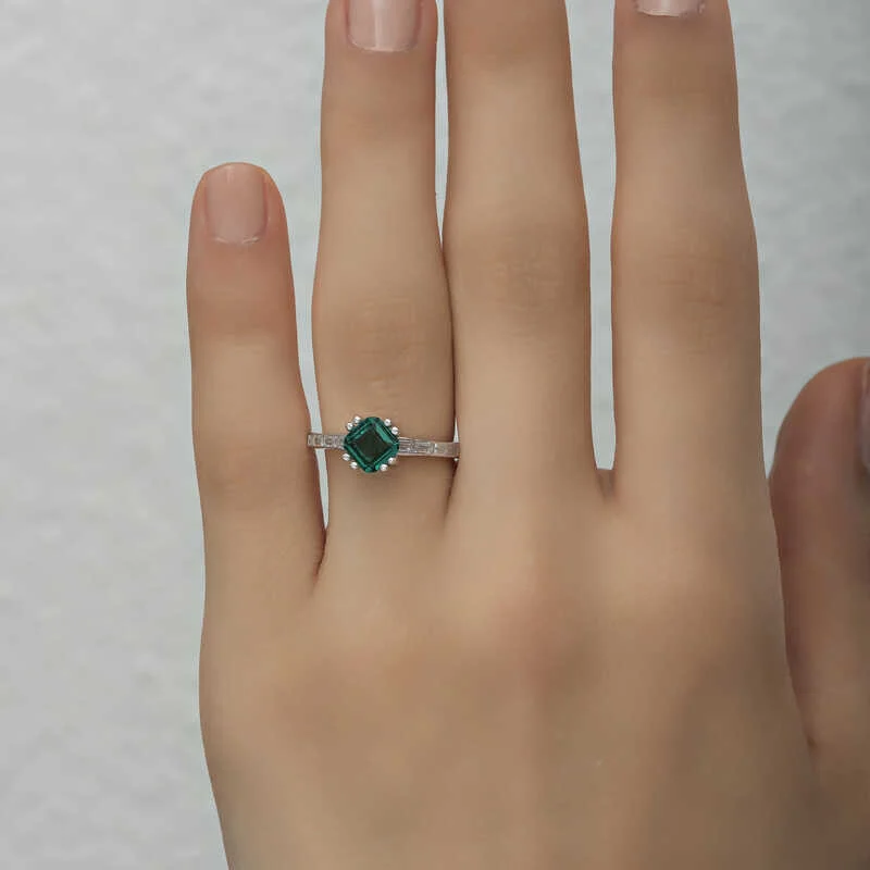 Gümüş Yeşil Baget Tek Taş Kadın Yüzük - Görsel 5