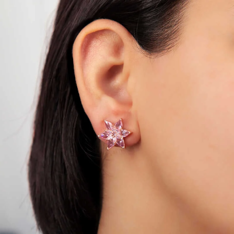 Gümüş Rose Pembe Lotus Çiçeği Çivili Kadın Küpe - Görsel 2