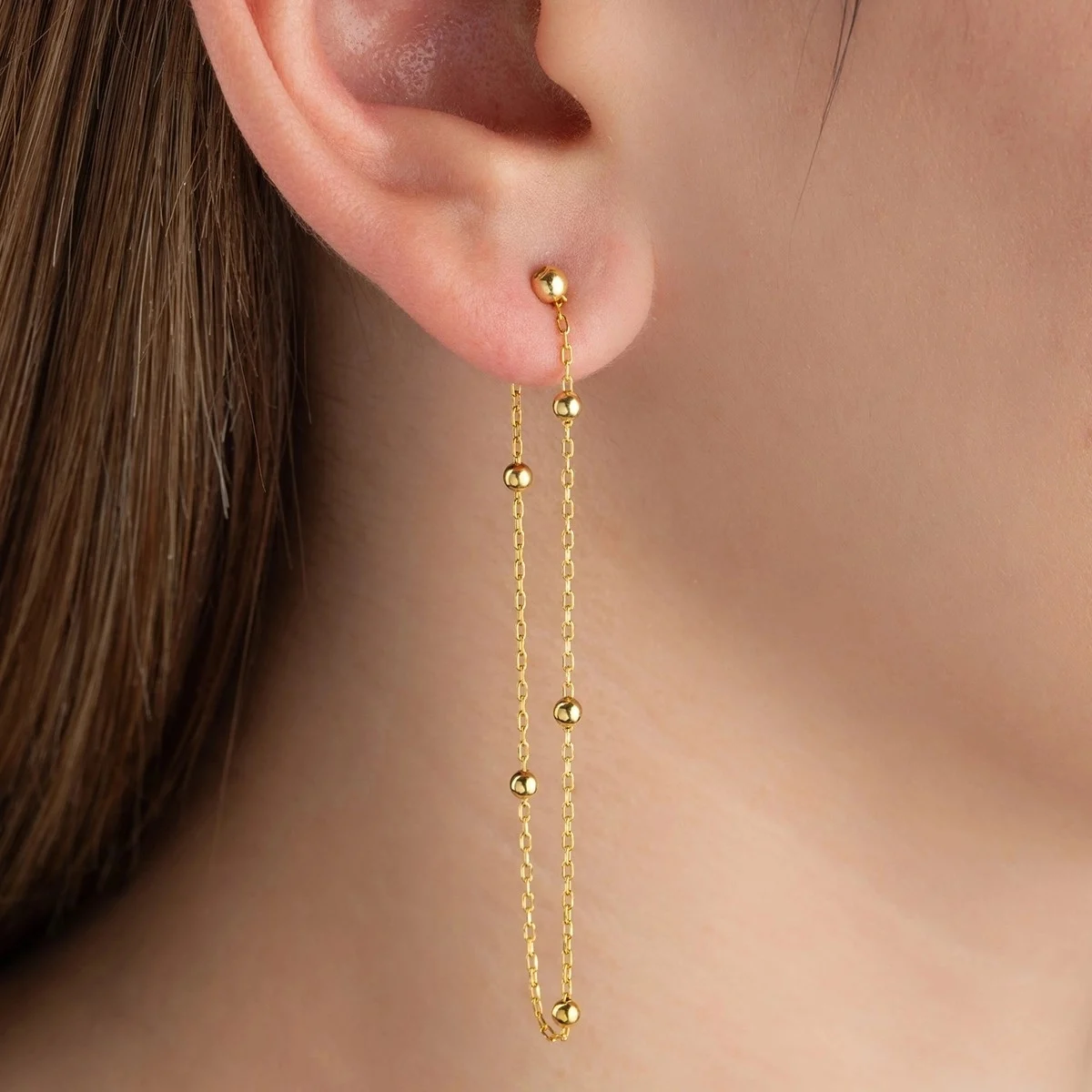 Gümüş Çift Zincirli Gold Top Detaylı Kadın Küpe - Görsel 2