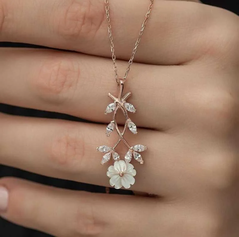 Gümüş Rose Beyaz Bahar Çiçeği Kolye - Görsel 4
