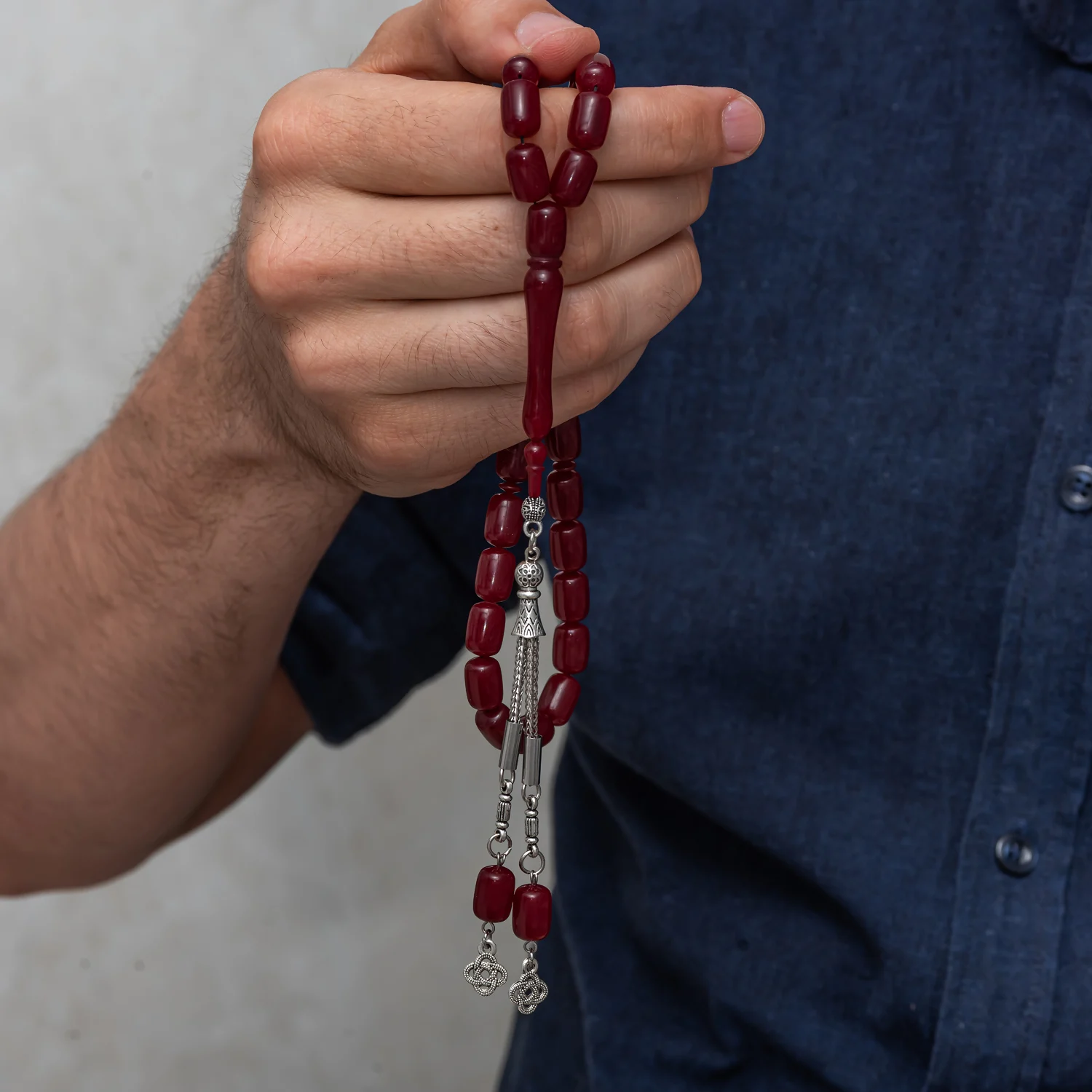 Metal Püsküllü Kapsül Kesim Bordo Sıkma Kehribar Tesbih - Görsel 3