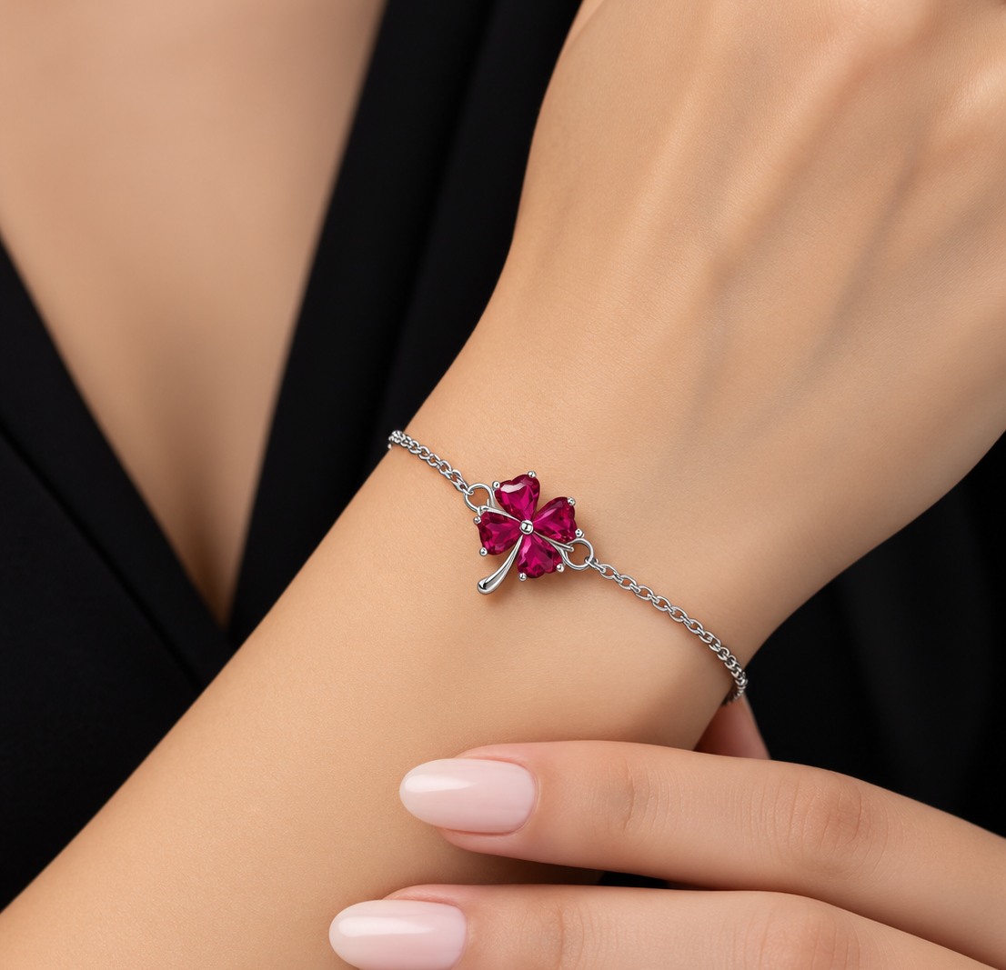 Gümüş Koyu Pembe Taşlı Yonca Kadın Bileklik 2 Gümüş Koyu Pembe Taşlı Yonca Kadın Bileklik