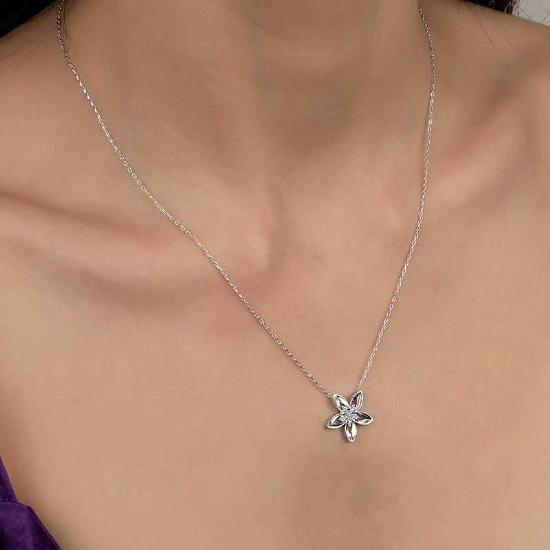 Swarovski Taşlı Gümüş Çiçek Bayan Kolye - Görsel 2
