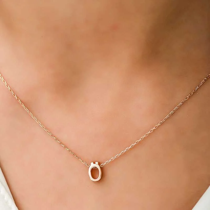 Gümüş Rose 3 Boyutlu Ö Harf Bayan Kolye - Görsel 2