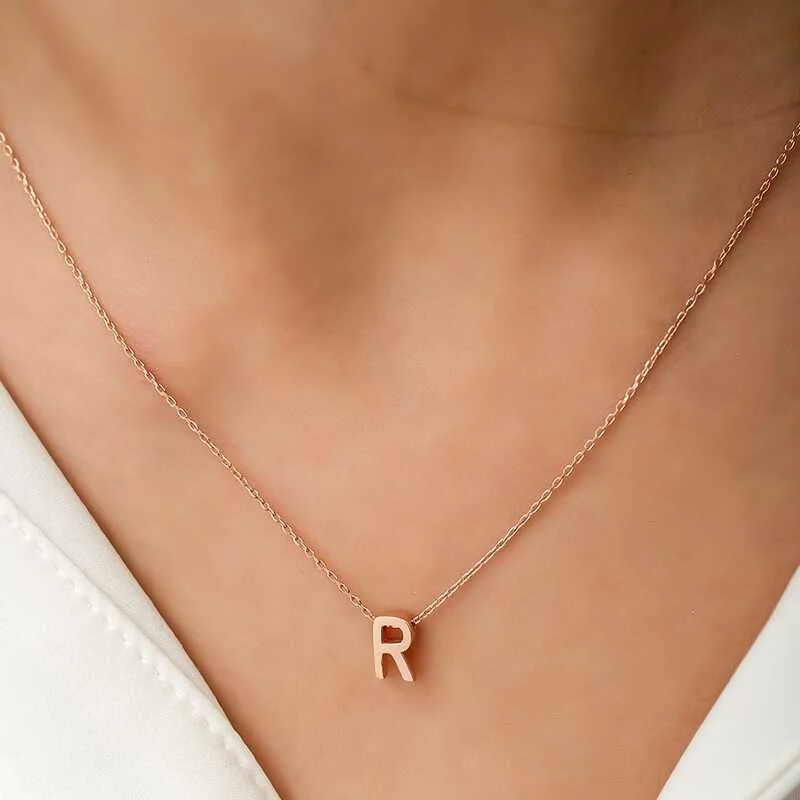 Gümüş Rose 3 Boyutlu R Harf Bayan Kolye - Görsel 2