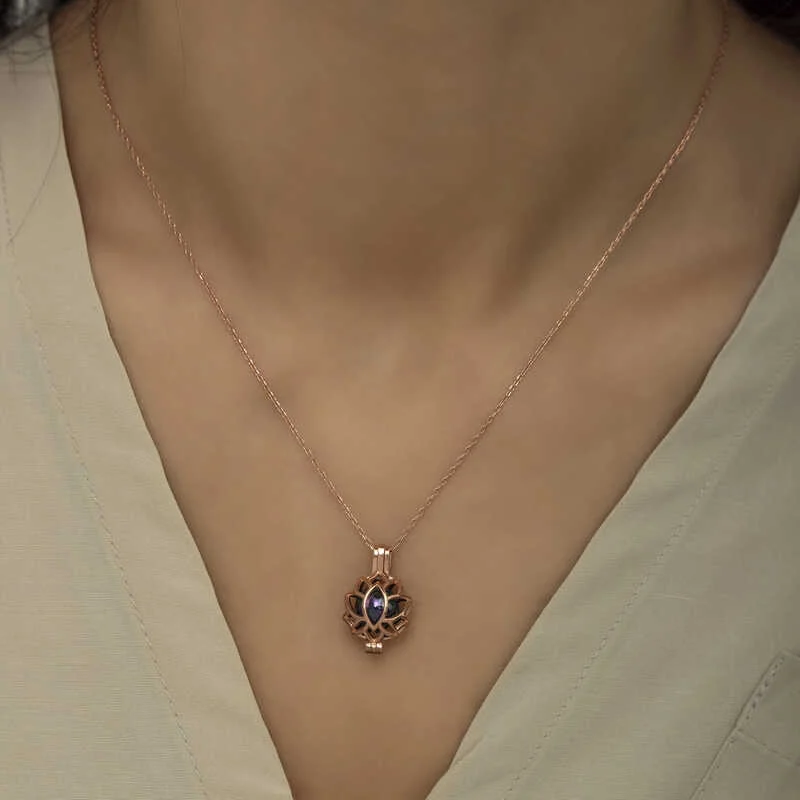 Gümüş Rose Kafesli Lotus Bayan Kolye - Görsel 4