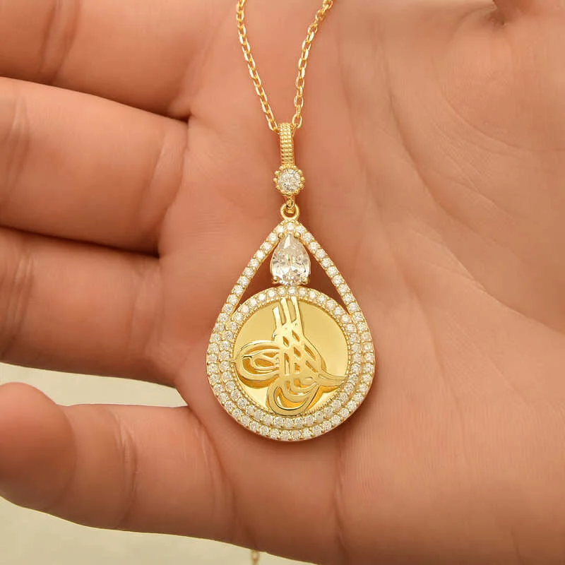Gümüş Gold Kaplama Damla Tuğralı Kadın Kolye 2 Gümüş Gold Kaplama Damla Tuğralı Kadın Kolye